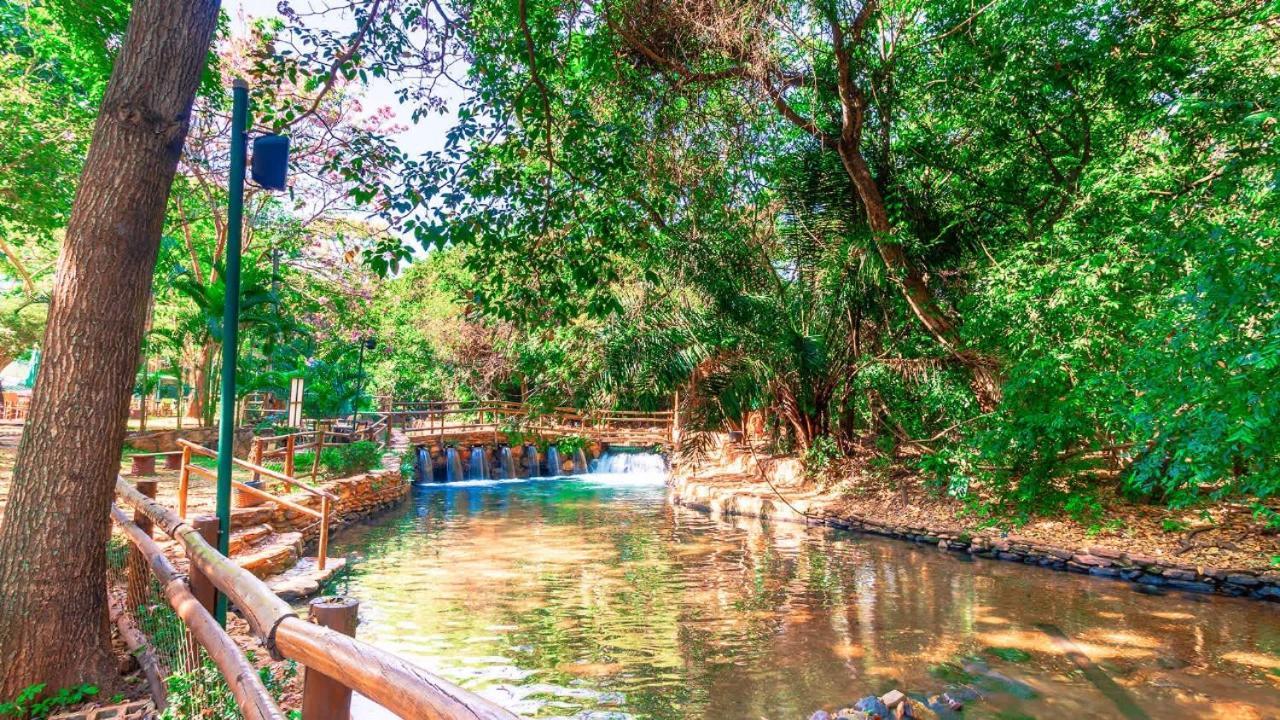 Thermas Paradise Apartamentos Rio Quente Esplanada Eksteriør billede